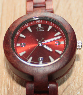 C01 Houten dameshorloge