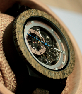Houten Horloge met Mechanisch Uurwerk
