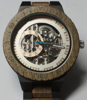 Houten Horloge met Mechanisch Uurwerk
