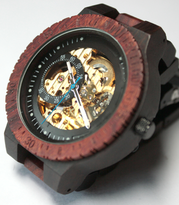 Houten Horloge met Mechanisch Uurwerk