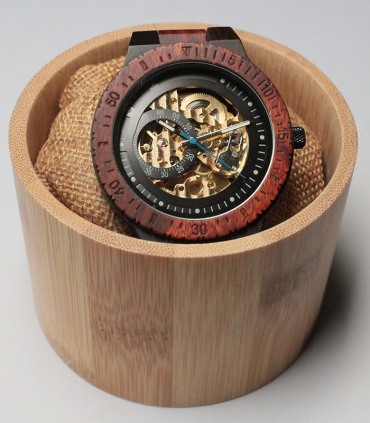 Houten Horloge met Mechanisch Uurwerk