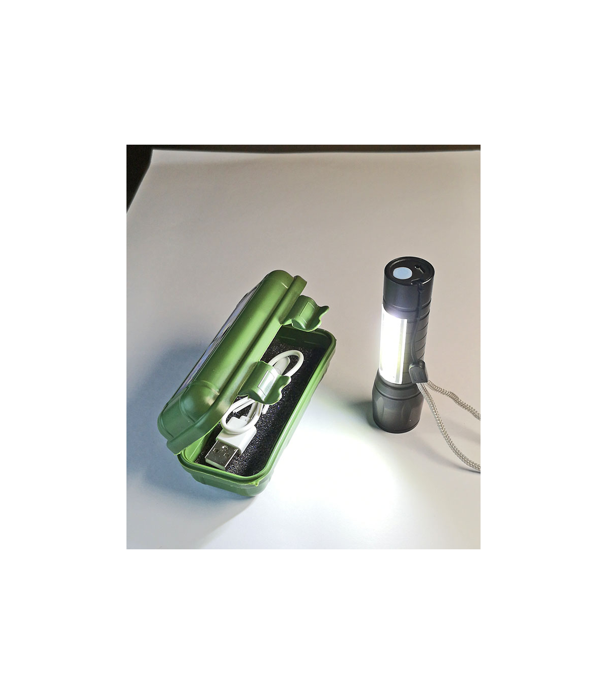 LED zaklamp
