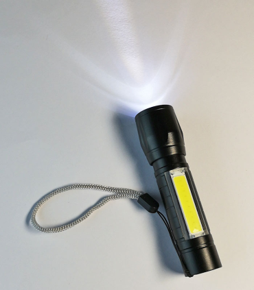 LED zaklamp
