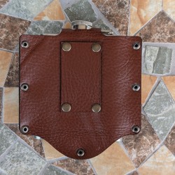 Flask in leder riemhoesje