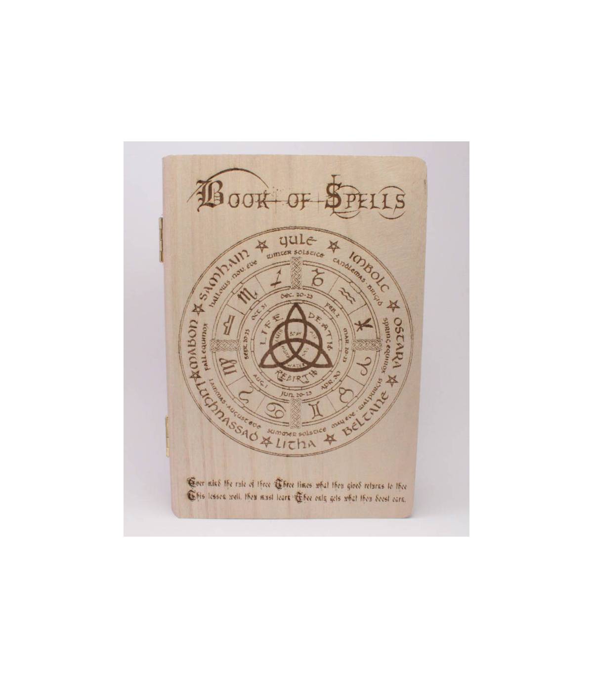houten Book of Spells