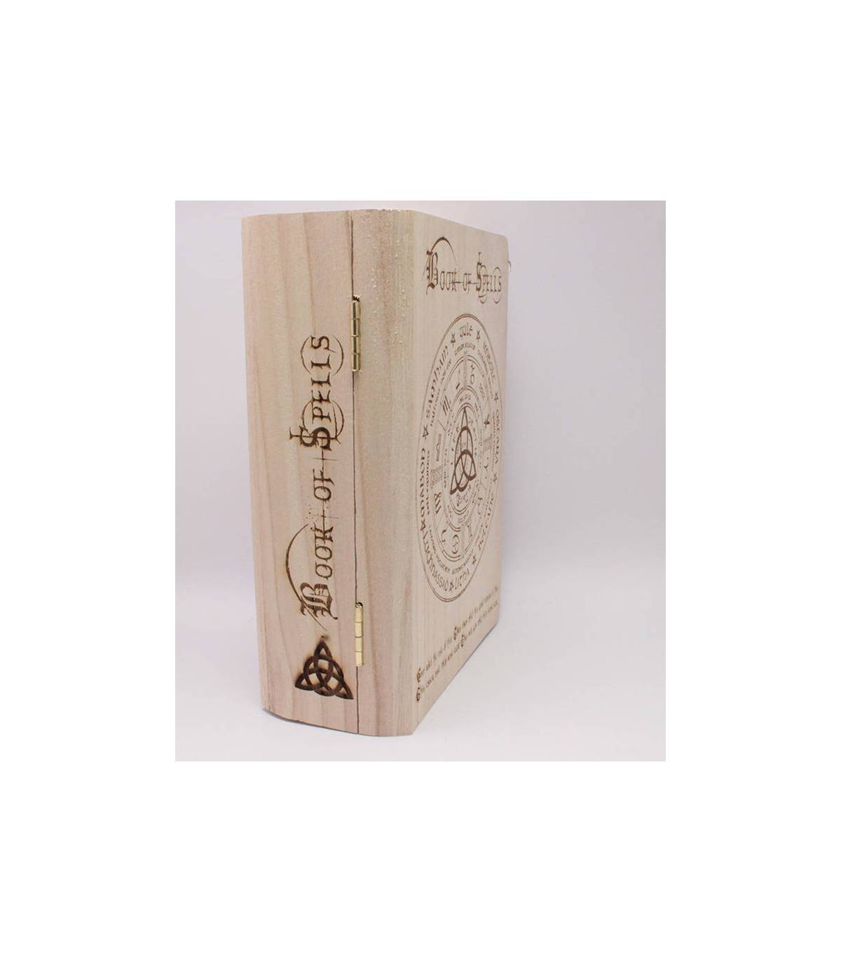 houten Book of Spells